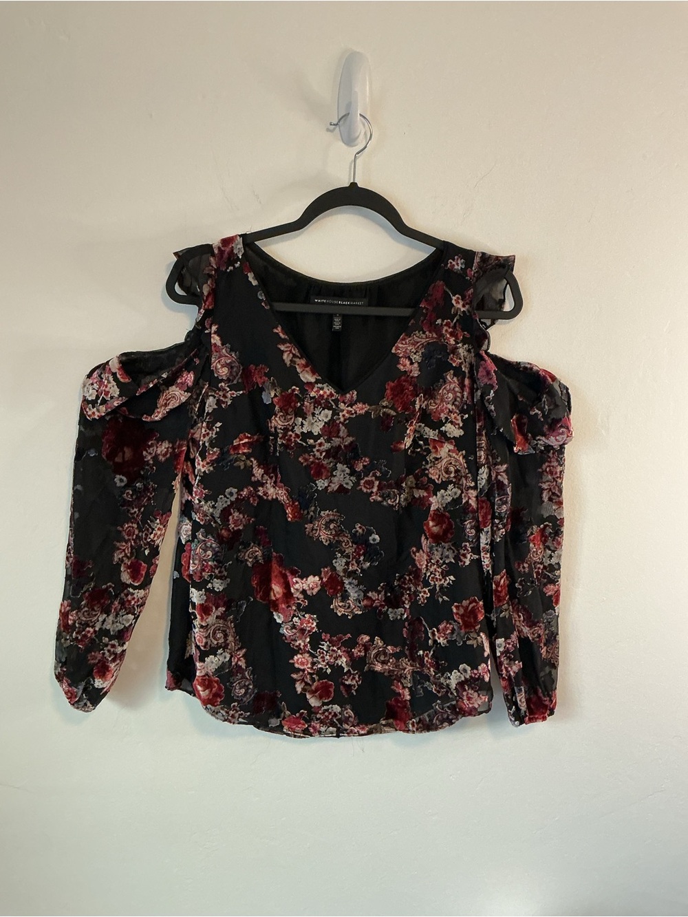 White House Black Market Black Floral Cold-Shoulder Velvet-Trim Blouse